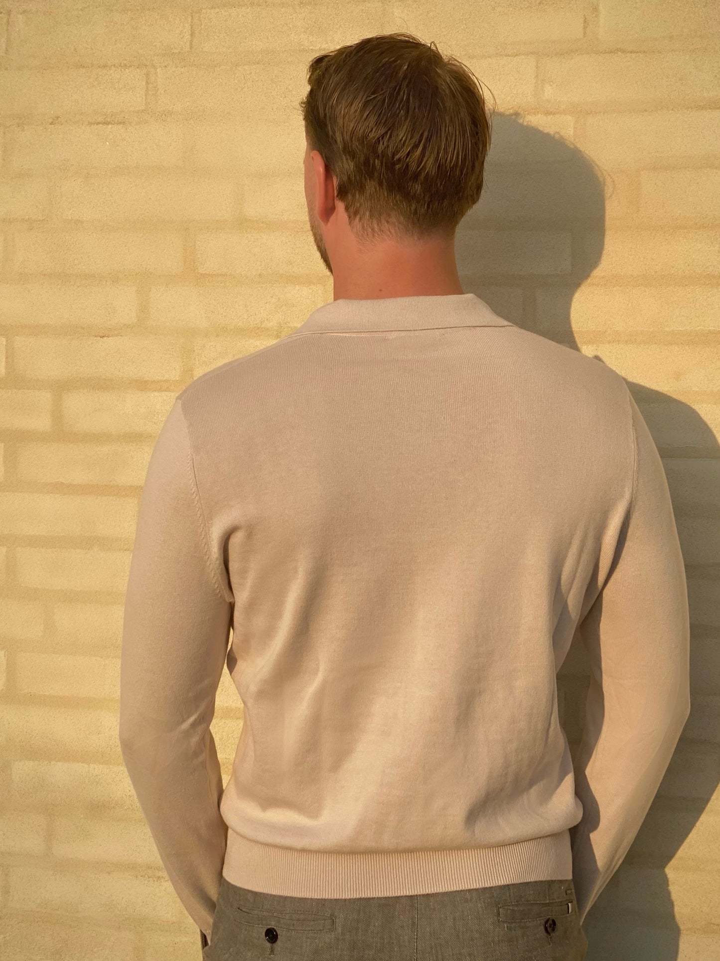 BUTTONLESS POLO - SAND
