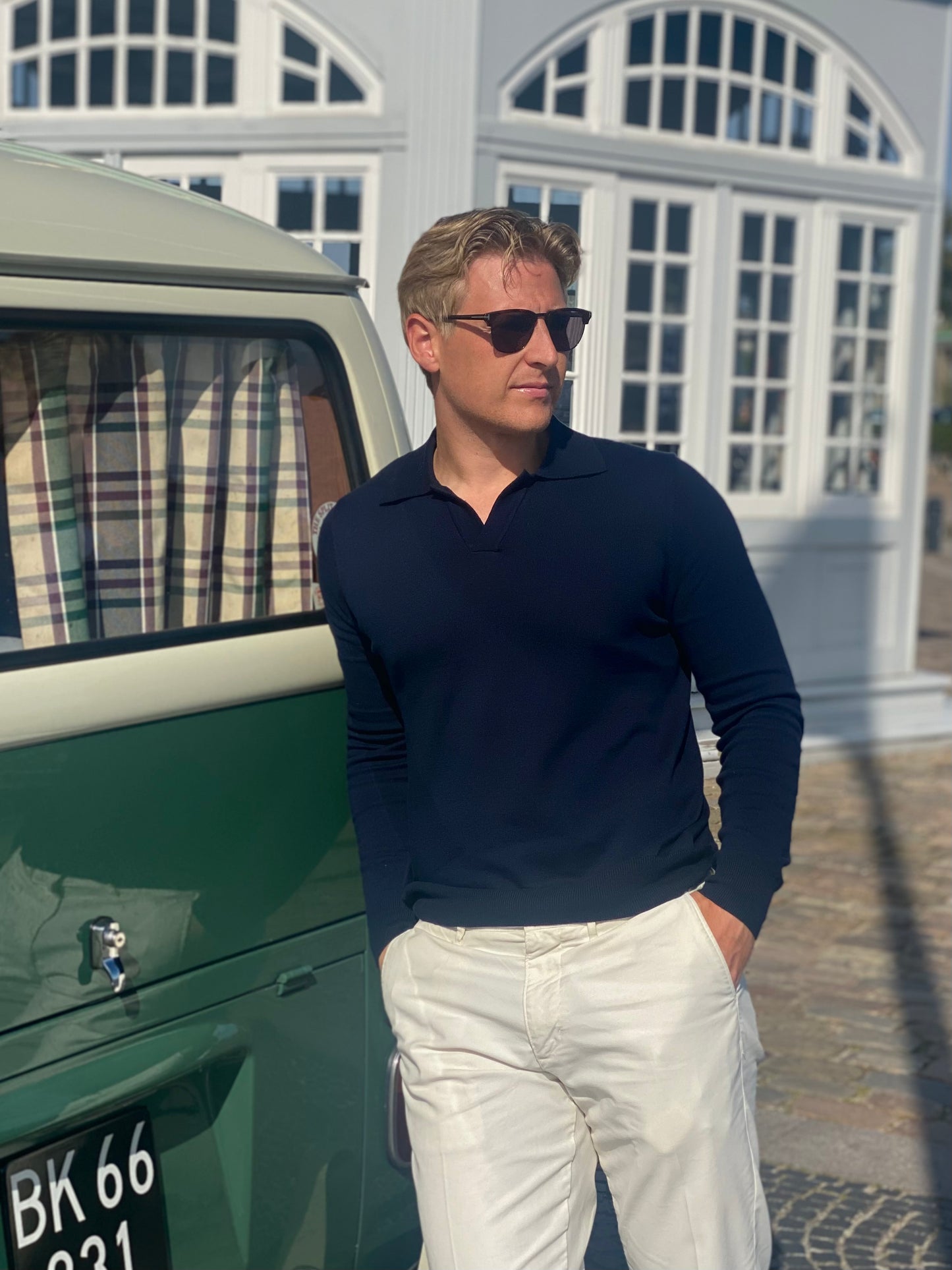 BUTTONLESS POLO - NAVY